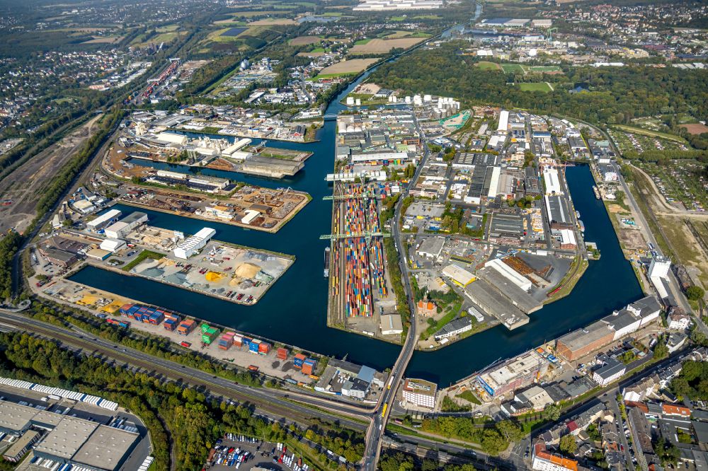 Dortmund from above - Container Terminal in the port of the inland port Containerhafen Dortmund mit Altem Hafenamt in Dortmund in the state North Rhine-Westphalia