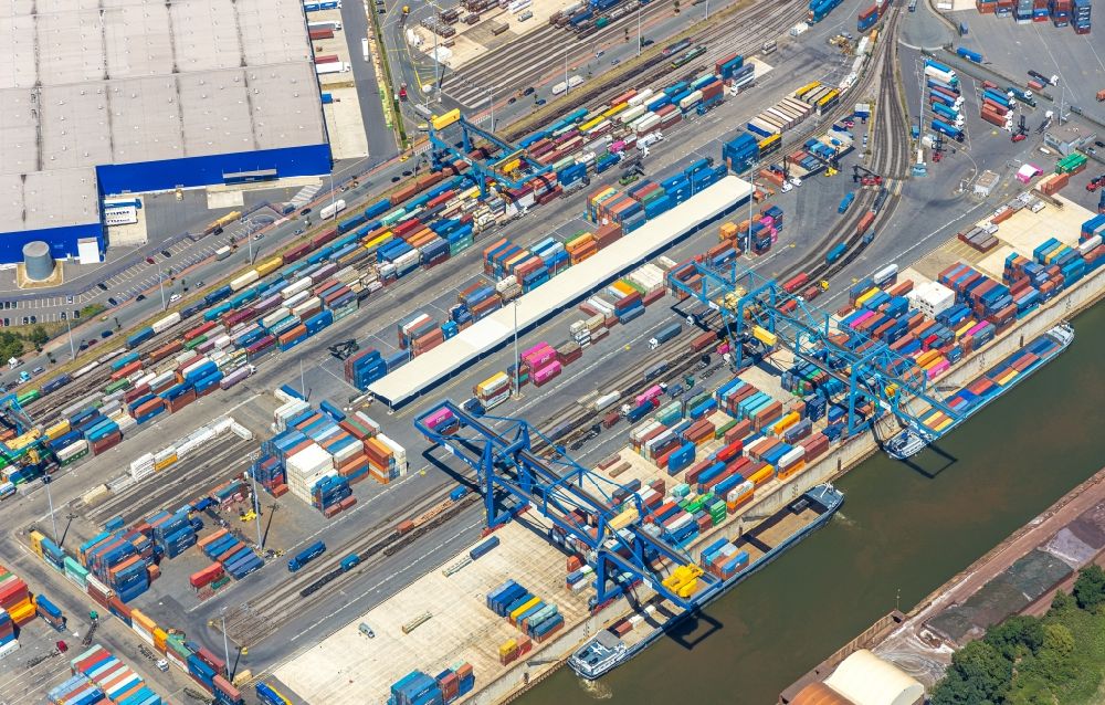 Duisburg from above - Container Terminal in the port of the inland port of DIT Duisburg Intermodal Terminal GmbH on Gaterweg in Duisburg in the state North Rhine-Westphalia