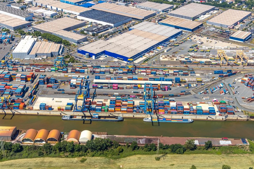 Duisburg from above - Container Terminal in the port of the inland port of DIT Duisburg Intermodal Terminal GmbH on Gaterweg in Duisburg in the state North Rhine-Westphalia