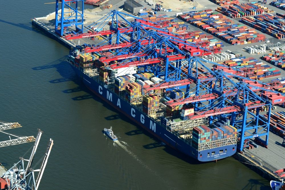 Aerial photograph Hamburg - Container Terminal in the port of the inland port HHLA - Burchardkai in Hamburg in Germany