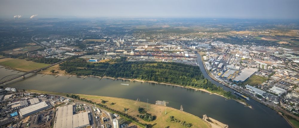 Neuss from the bird's eye view: Container Terminal in the port of the inland port on the inflow Obererft in Neuss in the state North Rhine-Westphalia, Germany