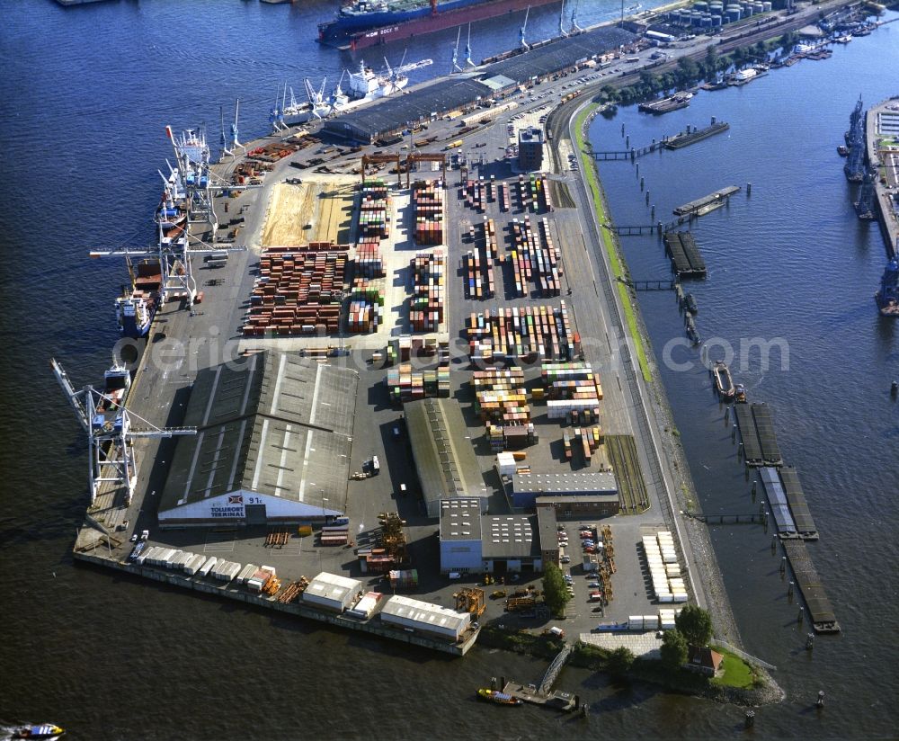 Hamburg from above - Container Terminal in the port of the inland port Am Vulkanhafen in the district Steinwerder in Hamburg, Germany