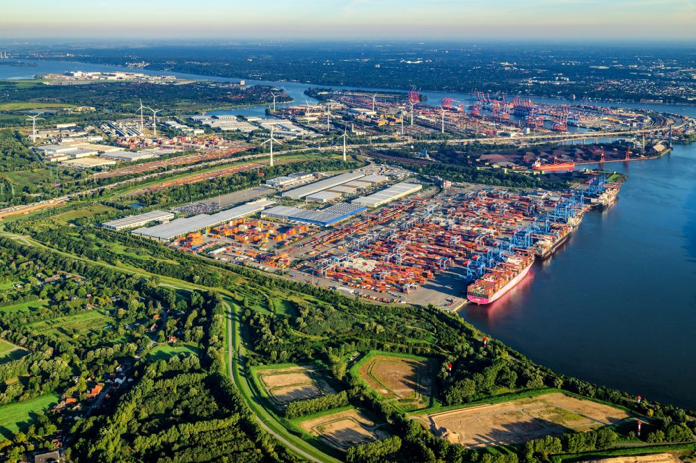 Hamburg from the bird's eye view: Container Terminal HHLA Container Terminal Altenwerder (CTA) on the Elbe riverbank in the Altenwerder part of Hamburg in Germany