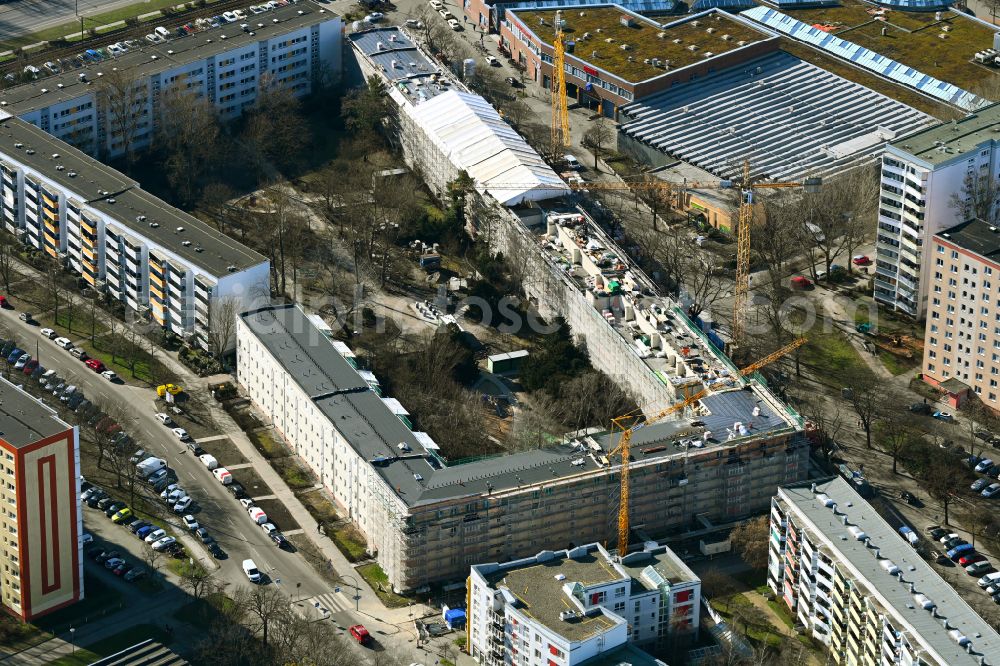 Aerial image Berlin - Construction site for the renovation and modernization of the buildings in the residential area Genslerstrasse - Liebenwalder Strasse - Heiligenstadter Strasse in the district Hohenschoenhausen in Berlin, Germany