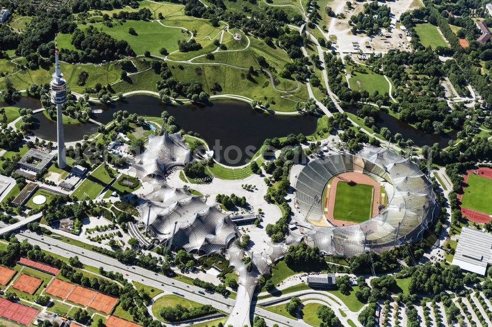 Aerial photograph München - Sports facility grounds of the Olypmic stadium in Munich in the state Bavaria, Germany