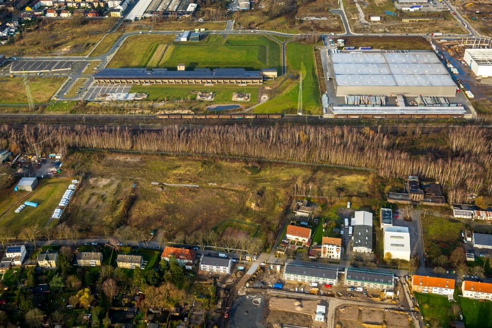 Aerial photograph Gelsenkirchen - The former industrial area Schalke club in Gelsenkirchen in North Rhine-Westphalia. A mixture of commercial space and leisure area. Before former Hochbunker a Skater plant originated
