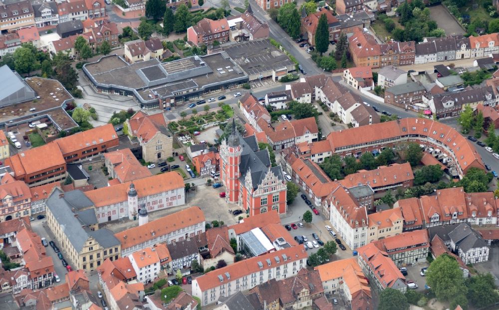 Aerial photograph Helmstedt - Look at the Juleum in Helmstedt in Lower Saxony. The Juleum, also Juleum novum, is a multi-story classroom and library building of the former University in the lower Saxon district of Helmstedt in Germany. The building was built between 1592 and 1612 in the Weser Renaissance style built in and is one of the most important secular buildings of this period in North Germany