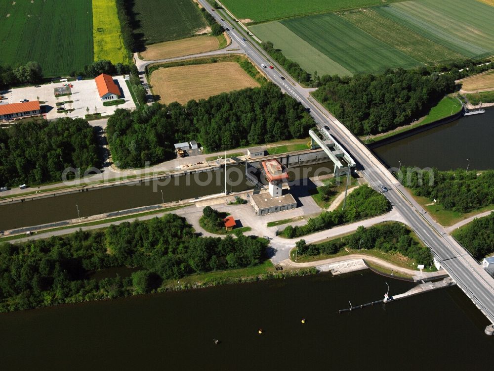 Aerial image Straubing - The power plant Straubing in the town of Straubing in the state of Bavaria. The running water power station on the river Danube is located in the North West of the town. It was built in 1992 and is run by E.ON. The compound consists of the lock Straubing and the actual power plant