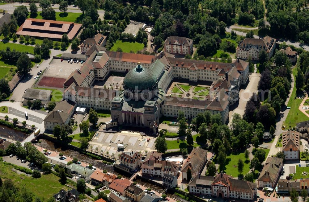 Sankt Blasien from above - The Cathedral of St. Blaise St. Blaise is in Waldshut in the county, in the southern Black Forest. The former abbey church of the monastery of St. Blaise has a total height of 62 meters and was opened 1783rd She was the third largest domed church in Europe. The church is used by the Roman Catholic parish of St. Blaise and is an annual summer event held international Domkonzertreihe