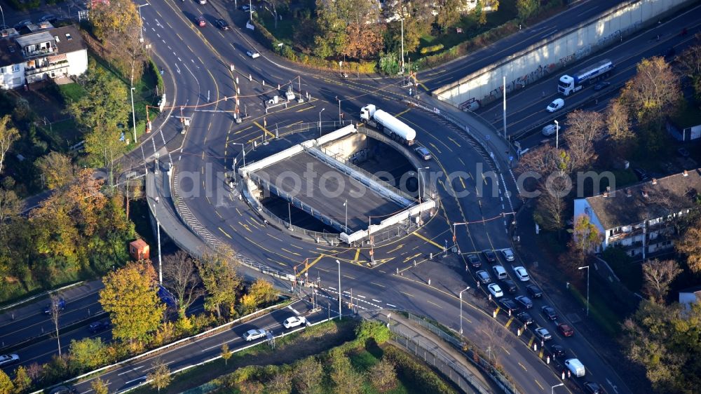 Aerial image Bonn - The Junction Junction connects the A 565 with the B 56 in Bonn in the state of North Rhine-Westphalia, Germany. Colloquially, it is the Endenicher Ei