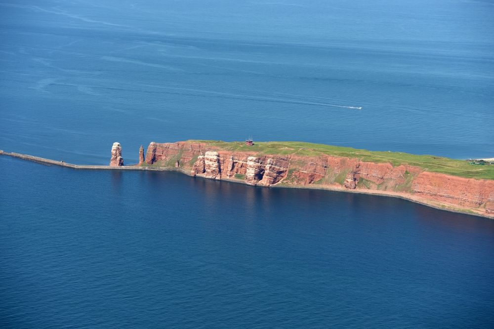 Aerial photograph Helgoland - The detached rock needle / surf pillars Tall Anna on Helgoland in Schleswig-Holstein