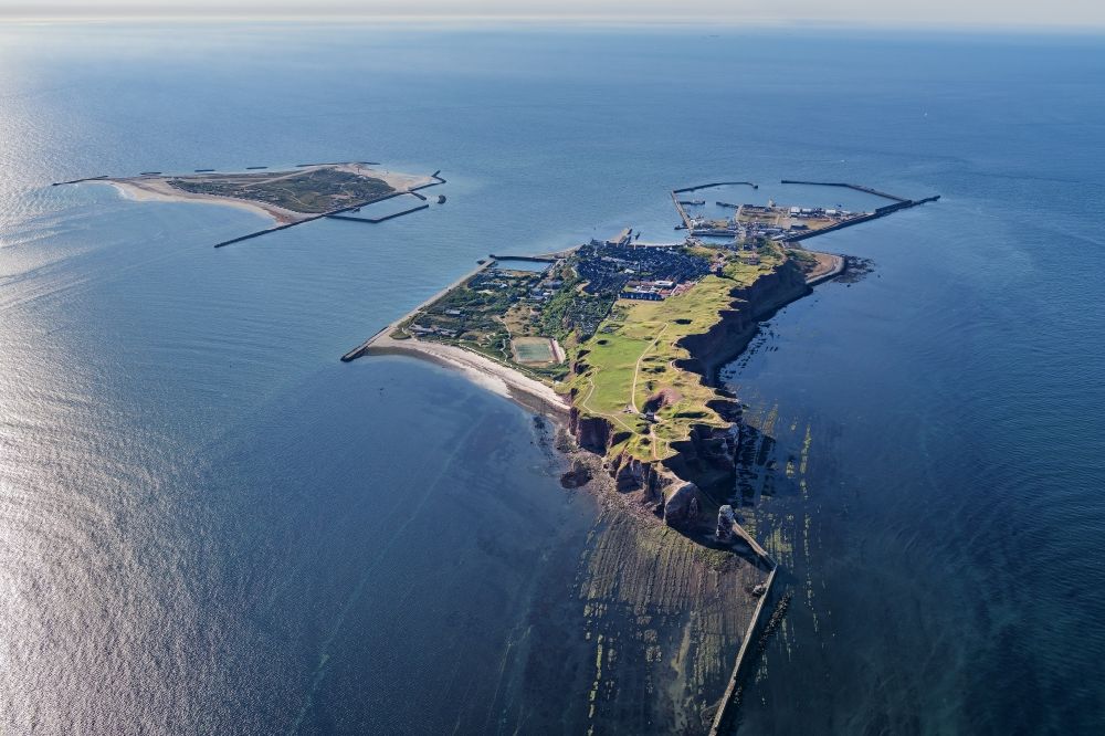 Aerial photograph Helgoland - The island of Helgoland in the North Sea to the port area on Helgoland in Schleswig-Holstein