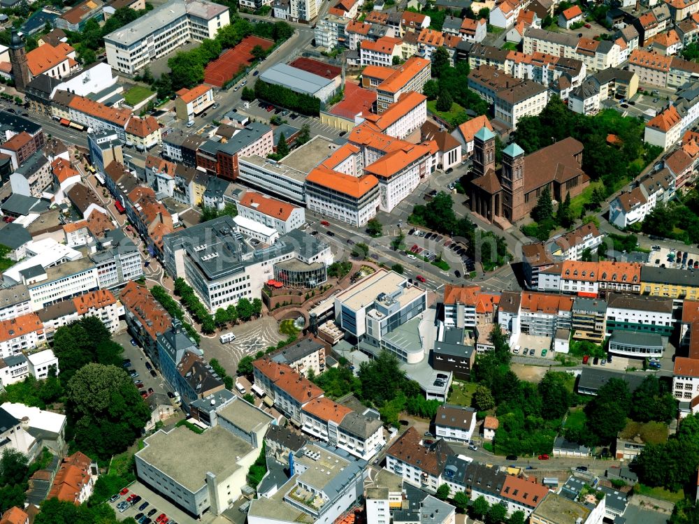 Pirmasens from the bird's eye view: The church is located within the city center. Just opposite the church there is the Palace Square with the associated lock staircase. The church is surrounded by residential and commercial buildings. It is integrated into a small park