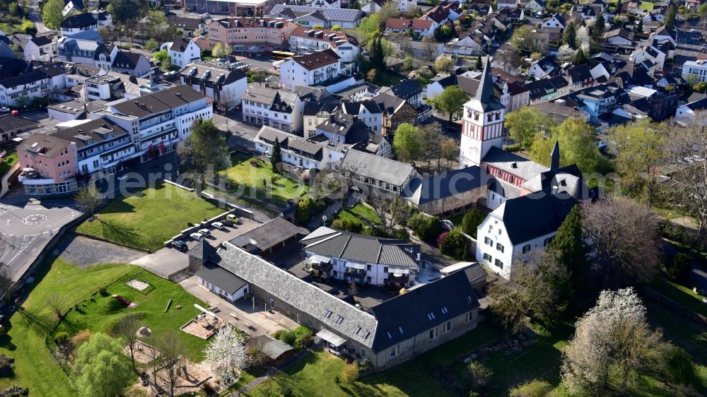 Aerial photograph Königswinter - The parish church of St. Pankratius in Oberpleis in the state North Rhine-Westphalia, Germany