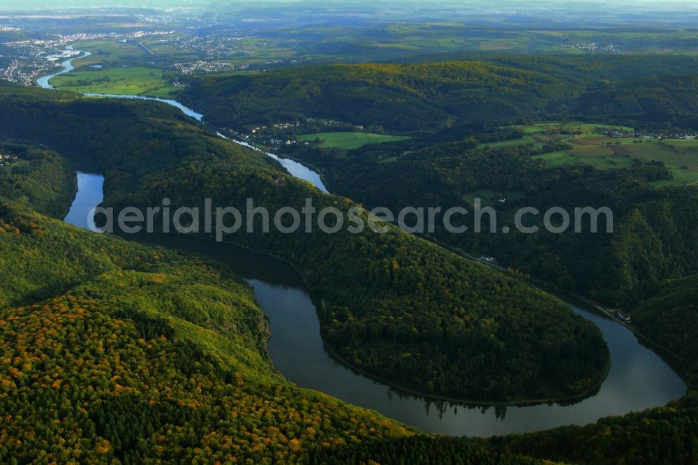 Mettlach from above - The horse shoe bend of the river Saar in the district of Mettlach in the state of Saarland. The river runs through the Saargau region. In the background lies the health resort and spa village of Orscholz