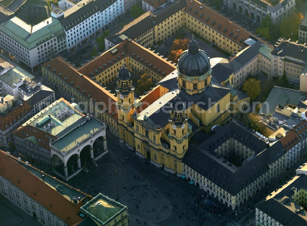 München from above - The Catholic Church of St. Cajetan called Theatinerkirche, was court-order and at the same time the church Theatines. It is the first in the style of the late Italian Baroque church, built in the region and is today the architectural ensemble of the Odeon Square. On 11 June 1675 the church was consecrated, it was at that time still unfinished state. During the Second World War, particularly in the years 1944/45, the church was badly damaged. Already in 1946 the reconstruction began, which was largely completed in 1955. Since 1954, care of the Dominican church