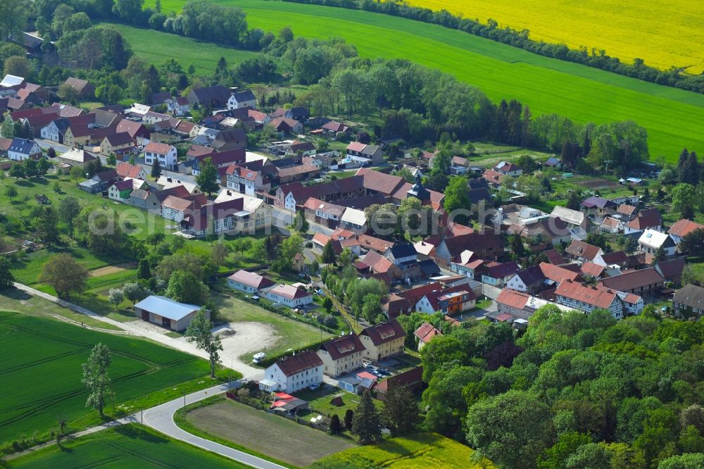 Freienbessingen from the bird's eye view: Village view in Freienbessingen in the state Thuringia, Germany