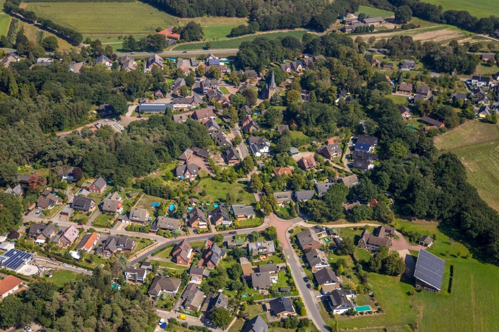 Aerial image Hünxe - Village view in Huenxe in the state North Rhine-Westphalia, Germany