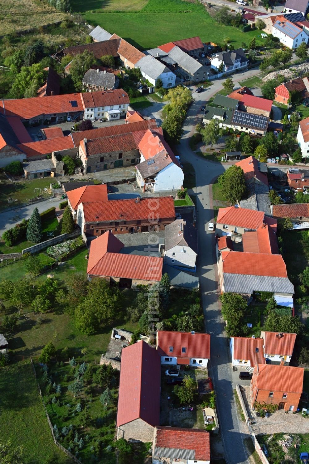 Aerial image Klinze - Village view in Klinze in the state Saxony-Anhalt, Germany