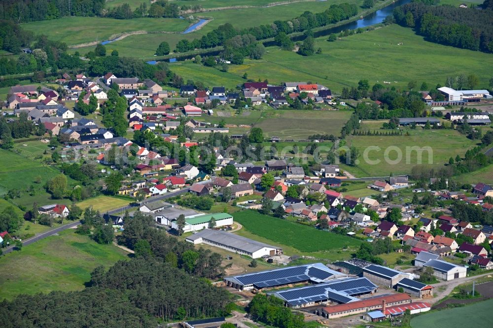 Aerial image Krewelin - Village view on Kreweliner Dorfstrasse in Krewelin in the state Brandenburg, Germany