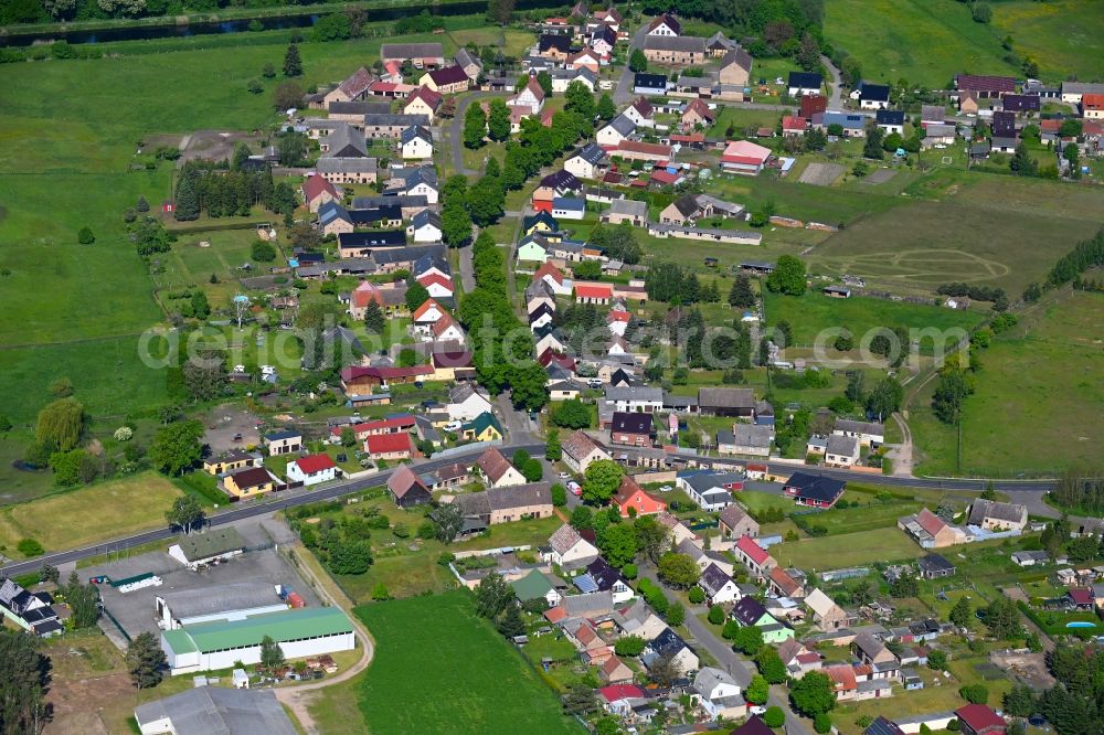 Aerial photograph Krewelin - Village view on Kreweliner Dorfstrasse in Krewelin in the state Brandenburg, Germany