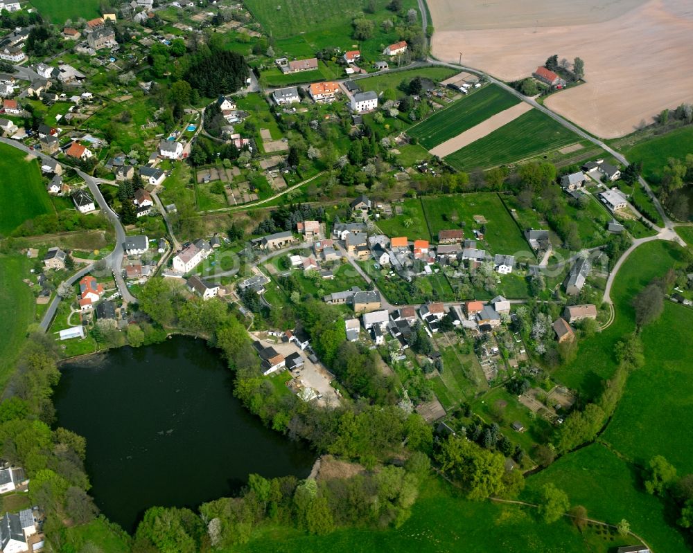 Aerial image Geringswalde - Village - view on the edge of forested areas in Geringswalde in the state Saxony, Germany