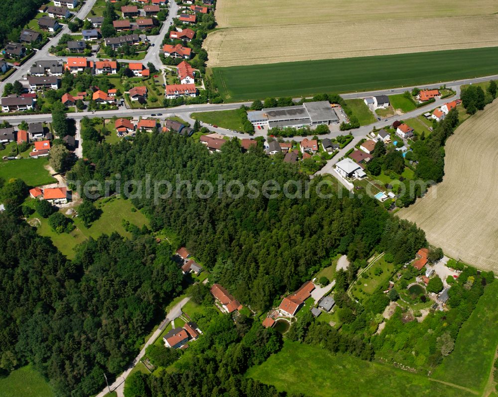 Aerial image Höchfelden - Village - view on the edge of forested areas in Höchfelden in the state Bavaria, Germany