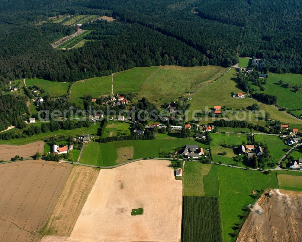 Hetzdorf from above - Village - view on the edge of forested areas in Hetzdorf in the state Saxony, Germany