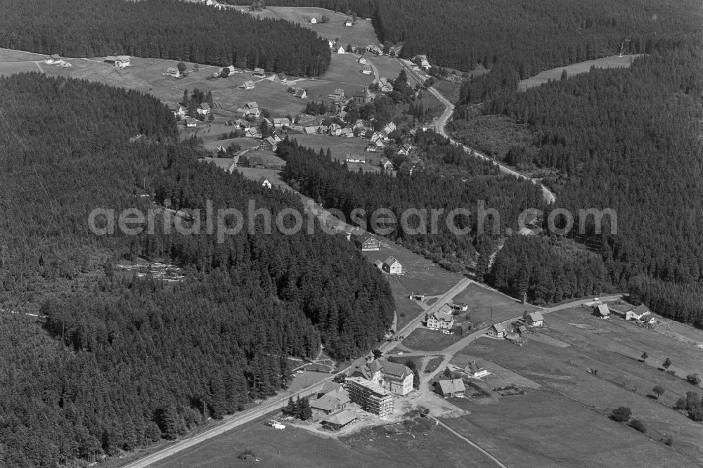 Aerial image Kniebis - Village - view on the edge of forested areas in Kniebis in the state Baden-Wuerttemberg, Germany