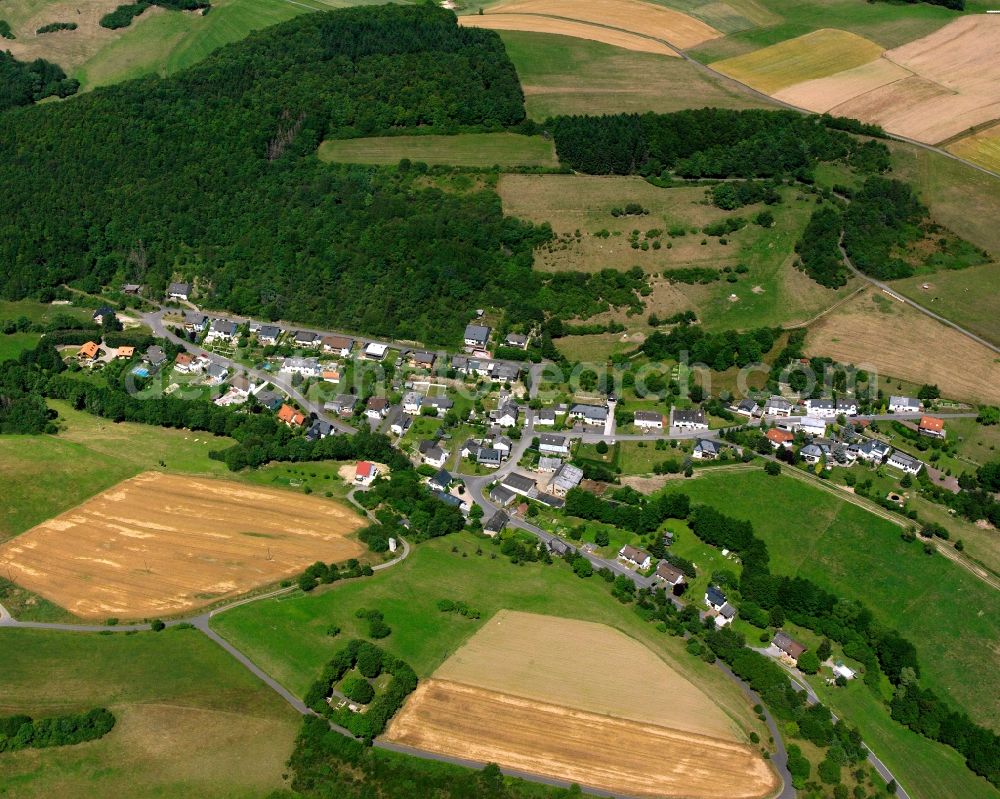 Aerial image Oberwörresbach - Village - view on the edge of forested areas in Oberwörresbach in the state Rhineland-Palatinate, Germany