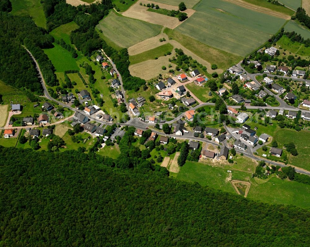 Aerial image Rötsweiler-Nockenthal - Village - view on the edge of forested areas in Rötsweiler-Nockenthal in the state Rhineland-Palatinate, Germany