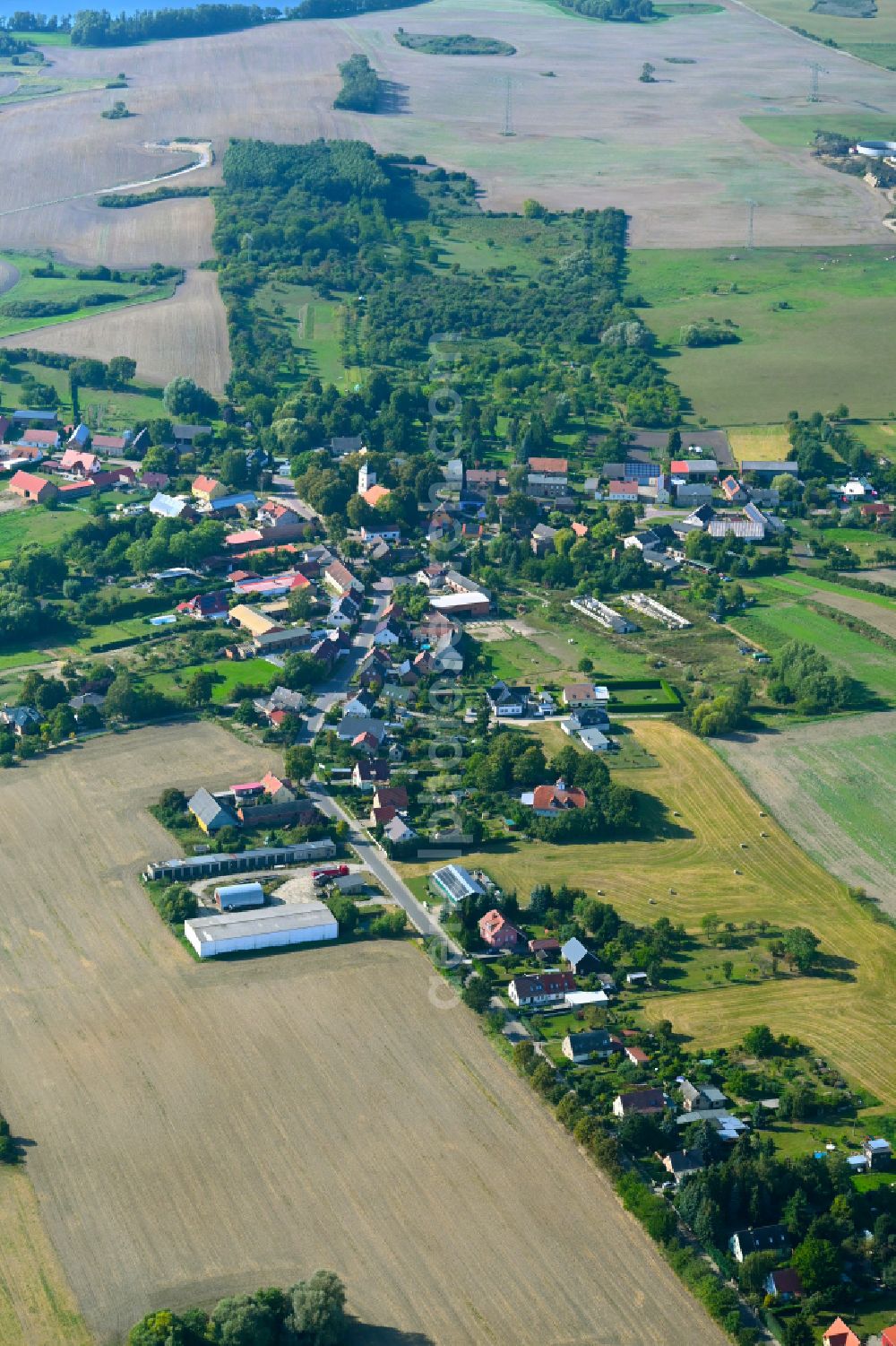 Aerial photograph Schmargendorf - Village - view on the edge of forested areas in Schmargendorf in the state Brandenburg, Germany