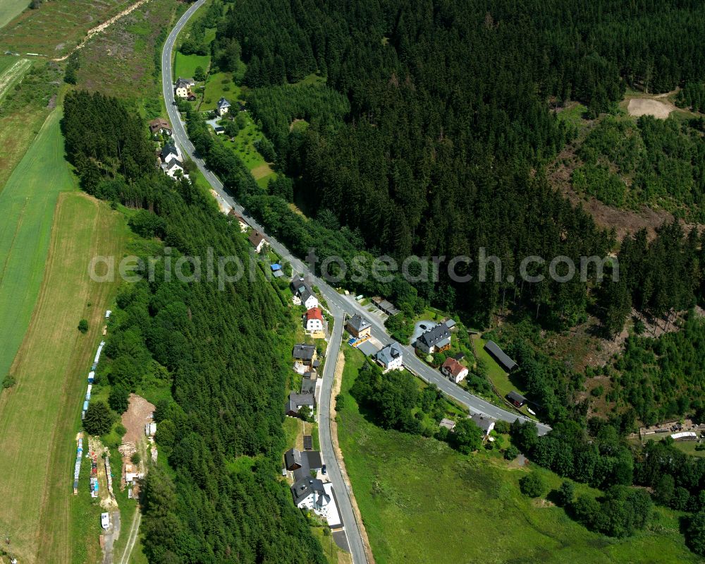 Aerial photograph Schwarzenstein - Village - view on the edge of forested areas in Schwarzenstein in the state Bavaria, Germany