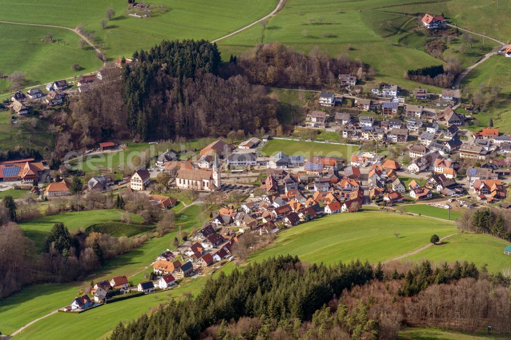 Aerial photograph Schweighausen - Village - view on the edge of forested areas in Schweighausen in the state Baden-Wuerttemberg, Germany