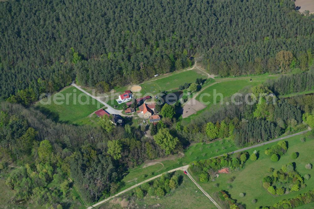 Untersambach from the bird's eye view: Village - view on the edge of forested areas in Untersambach in the state Bavaria, Germany