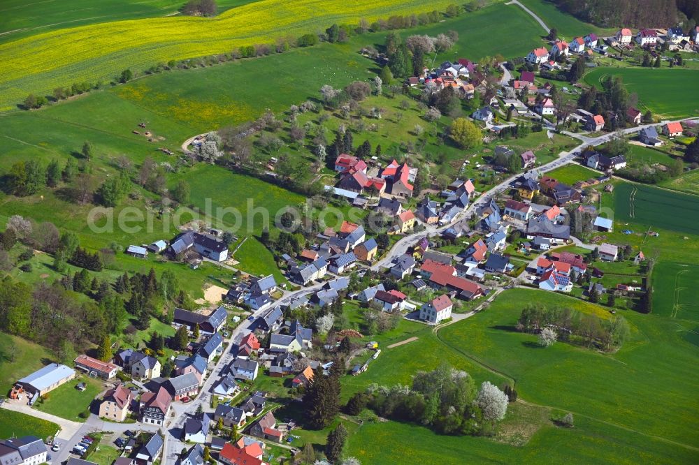 Aerial image Schönberg - Village view along Schoenberger Strasse in Schoenberg in the state Saxony, Germany