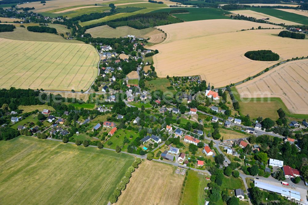 Aerial image Frankenstein - Agricultural land and field boundaries surround the settlement area of the village in Frankenstein in the state Saxony, Germany