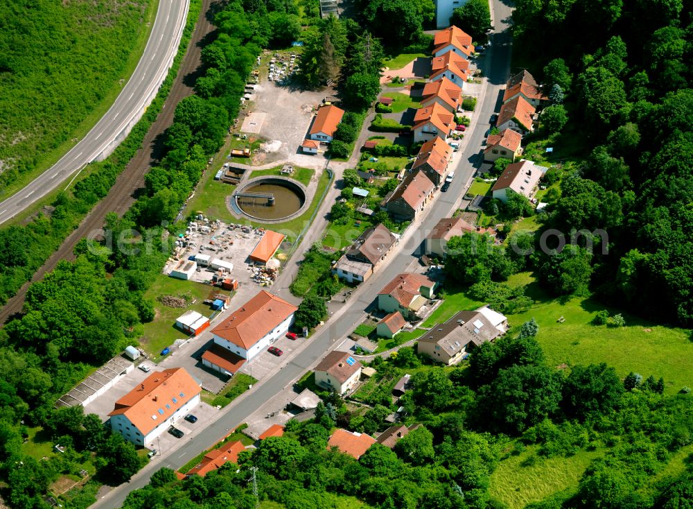 Hochstein from the bird's eye view: Agricultural land and field boundaries surround the settlement area of the village in Hochstein in the state Rhineland-Palatinate, Germany