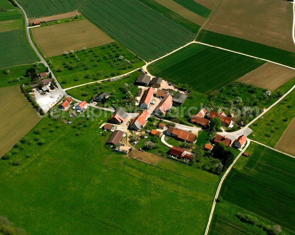 Aerial photograph Hofstett am Steig - Agricultural land and field boundaries surround the settlement area of the village in Hofstett am Steig in the state Baden-Wuerttemberg, Germany