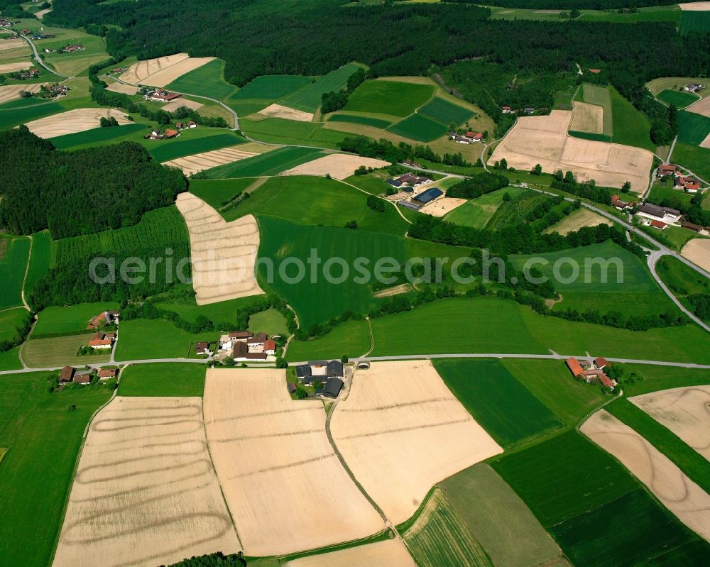 Aerial photograph Kühstetten - Agricultural land and field boundaries surround the settlement area of the village in Kühstetten in the state Bavaria, Germany