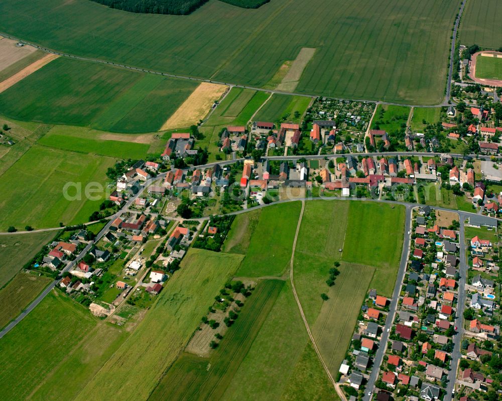 Aerial image Lampertswalde - Agricultural land and field boundaries surround the settlement area of the village in Lampertswalde in the state Saxony, Germany