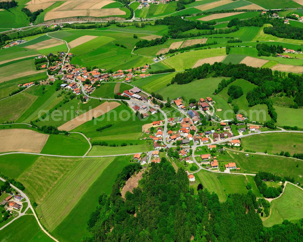 Aerial image Oberhöhenstetten - Agricultural land and field boundaries surround the settlement area of the village in Oberhöhenstetten in the state Bavaria, Germany