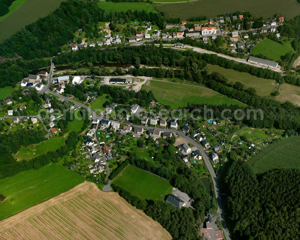 Aerial image Schellenberg - Agricultural land and field boundaries surround the settlement area of the village in Schellenberg in the state Saxony, Germany