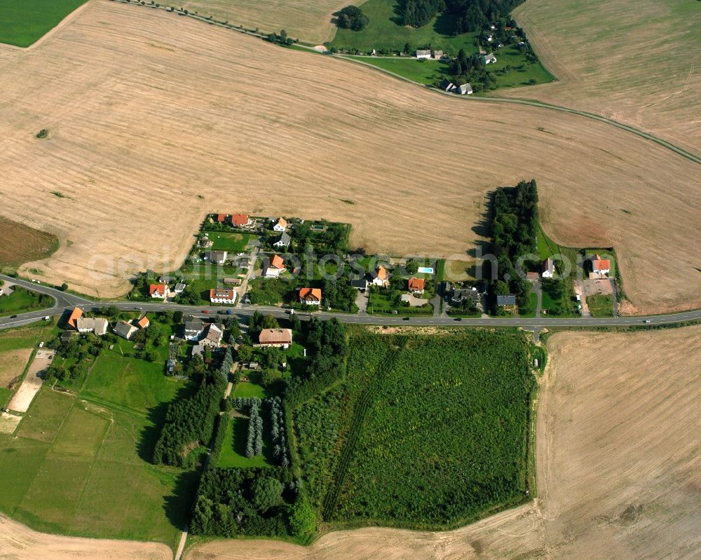 Aerial image Siebenlehn - Agricultural land and field boundaries surround the settlement area of the village in Siebenlehn in the state Saxony, Germany