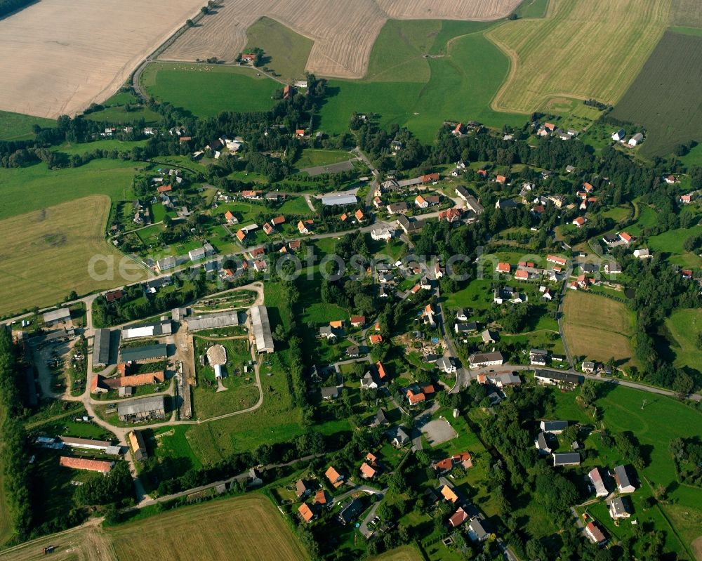 Aerial image Wegefarth - Agricultural land and field boundaries surround the settlement area of the village in Wegefarth in the state Saxony, Germany