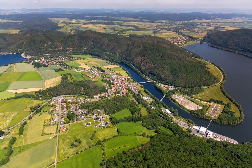Aerial image Hemfurth - Village on the river bank areas of Eof in Hemfurth in the state Hesse, Germany