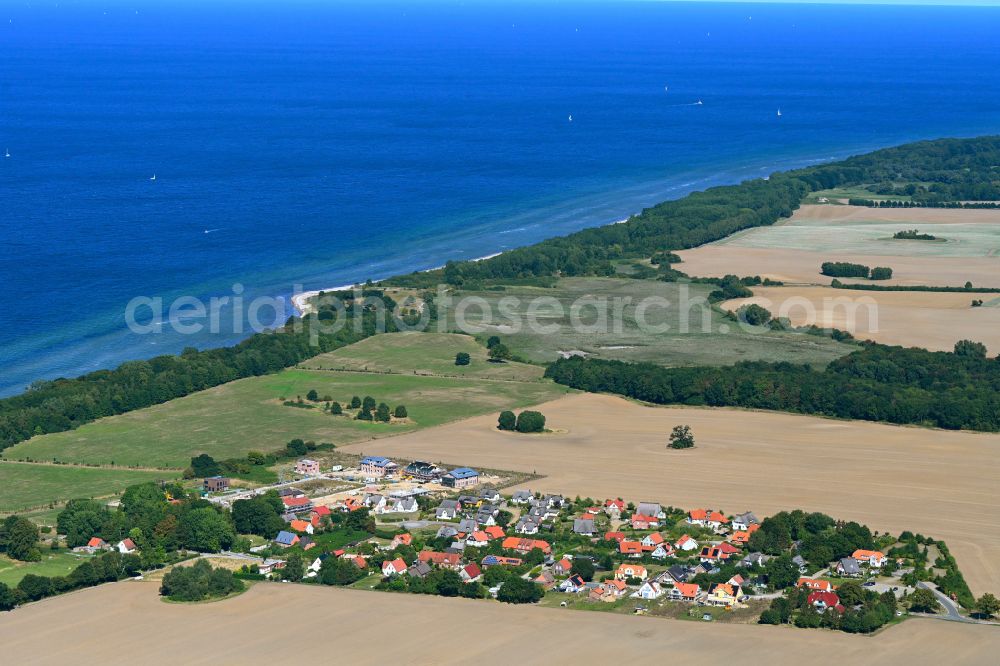 Aerial photograph Rosenhagen - Village on marine coastal area of Baltic Sea in Rosenhagen in the state Mecklenburg - Western Pomerania, Germany
