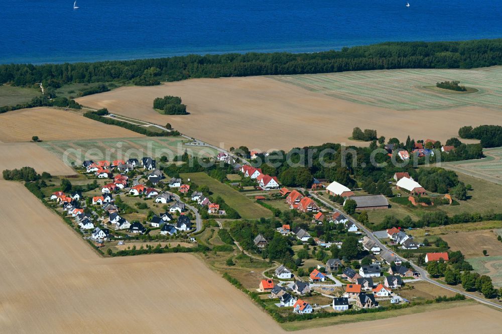 Aerial photograph Rosenhagen - Village on marine coastal area of Baltic Sea in Rosenhagen in the state Mecklenburg - Western Pomerania, Germany