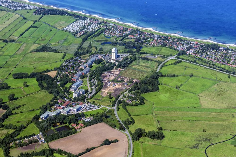 Aerial image Schönberg - Village on marine coastal area of Baltic Sea in Schoenberger Strand in the state Schleswig-Holstein