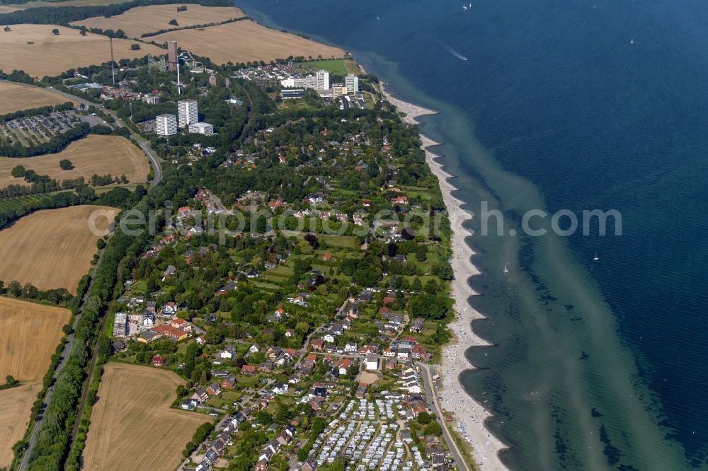 Sierksdorf from above - Village on marine coastal area of in Sierksdorf in the state Schleswig-Holstein, Germany